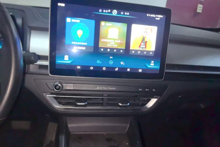 Used BYD Qin Pro 2019 Super Edition 1.5TI Automatic Smart Connect FENGSHANG Model China V Standard Audio And AC Panel