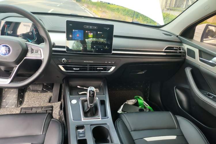 Used BYD Qin Pro 2019 Super Edition 1.5TI Automatic Smart Connect FENGSHANG Model China VI Standard Audio And AC Panel