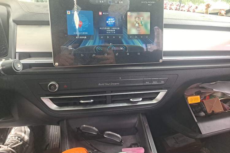 Used BYD Qin Pro 2019 Super Edition 1.5TI Automatic Smart Connect Dynamic Model China VI Standard Audio And AC Panel