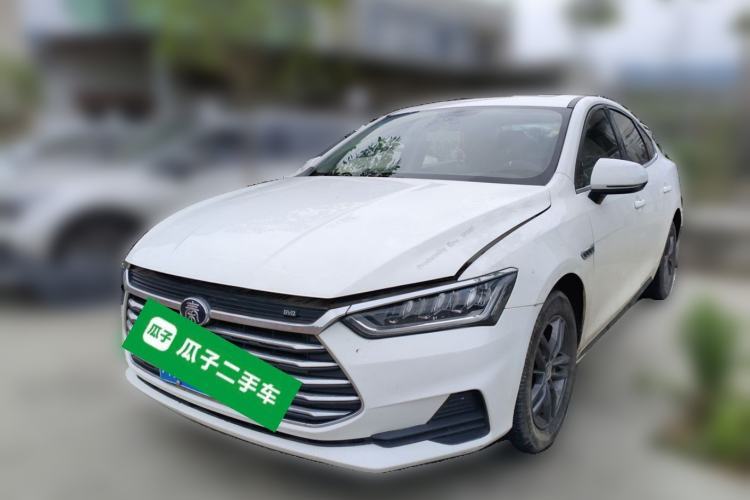 Used BYD Qin Pro 2019 Super Edition 1.5TI Manual Smart Connect Fierce Model China V Standard Guazi used car, China used car export, Used car for sale, Used  cars, Cheapest cars for sale