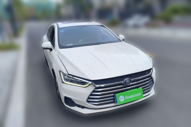 Used BYD Qin Pro 2019 Super Edition 1.5TI Automatic Smart Connect FENGSHANG Model China VI Standard Exterior 2