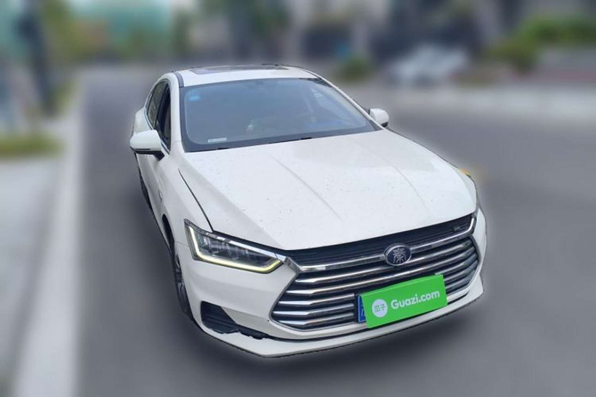 Used BYD Qin Pro 2019 Super Edition 1.5TI Automatic Smart Connect FENGSHANG Model China VI Standard Exterior 2