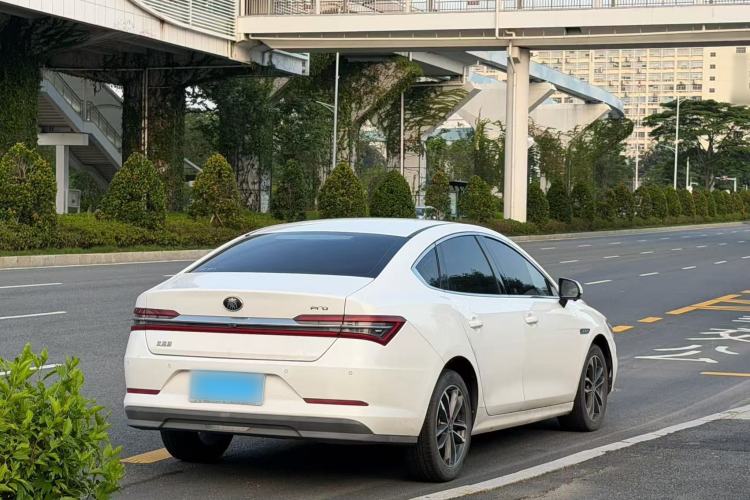 Used BYD Qin Pro 2019 Super Edition 1.5TI Automatic Smart Connect Enjoyment Model China VI Standard Exterior 3