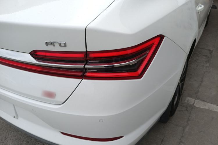 Used BYD Qin Pro 2019 Super Edition 1.5TI Automatic Smart Connect Flagship Model China V Standard Exterior 3