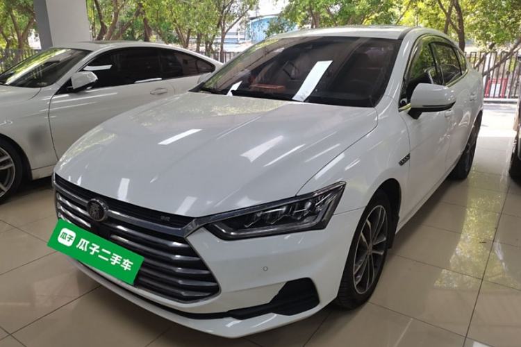 Used BYD Qin Pro 2019 Super Edition 1.5TI Automatic Smart Connect Flagship Model China V Standard Exterior 3