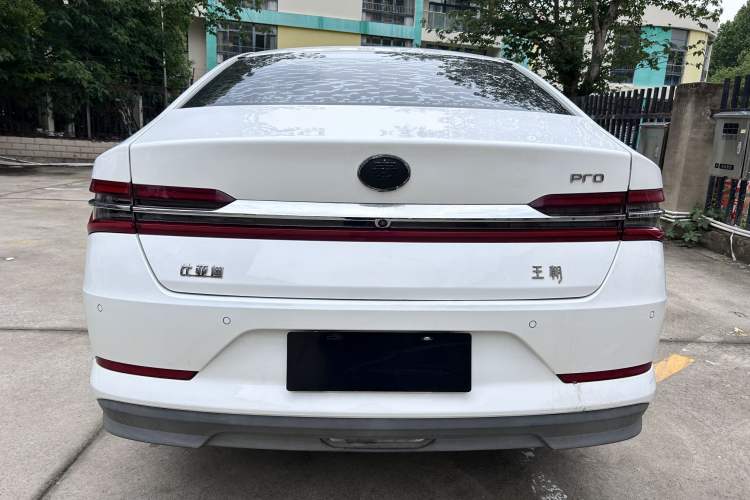 Used BYD Qin Pro 2019 Super Edition 1.5TI Automatic Smart Connect FENGSHANG Model China VI Standard Exterior 4