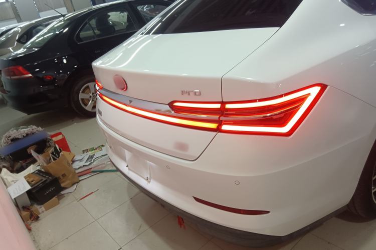 Used BYD Qin Pro 2019 Super Edition 1.5TI Automatic Smart Connect Flagship Model China V Standard Exterior 4