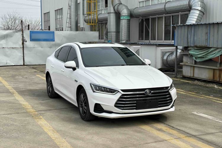 Used BYD Qin Pro 2019 Super Edition 1.5TI Automatic Smart Connect FENGSHANG Model China VI Standard Exterior 5