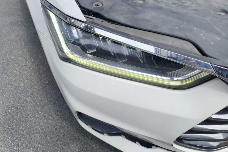 Used BYD Qin Pro 2019 Super Edition 1.5TI Automatic Smart Connect FENGSHANG Model China VI Standard Exterior 6