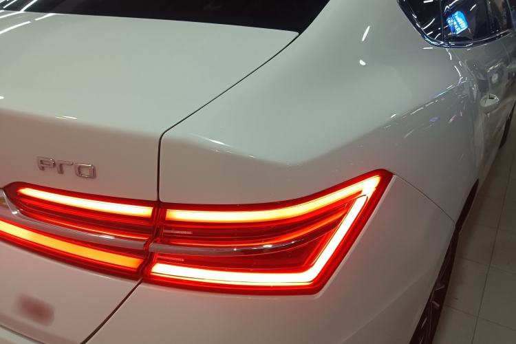 Used BYD Qin Pro 2019 Super Edition 1.5TI Automatic Smart Connect Flagship Model China V Standard Exterior 6