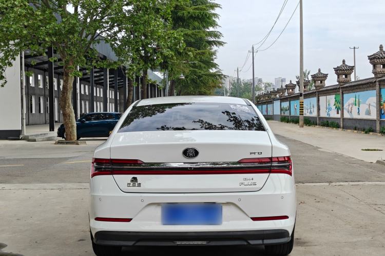 Used BYD Qin Pro 2019 Super Edition 1.5TI Automatic Smart Connect Enjoyment Model China VI Standard Exterior 7