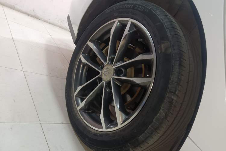 Used BYD Qin Pro 2019 Super Edition 1.5TI Automatic Smart Connect Flagship Model China V Standard Exterior 8