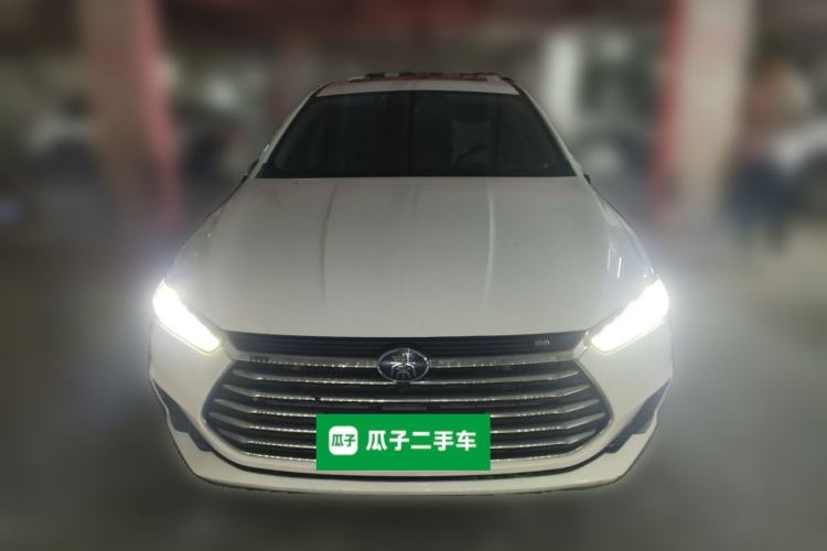 Used BYD Qin Pro 2019 Super Edition 1.5TI Automatic Smart Connect FENGSHANG Model China VI Standard Front