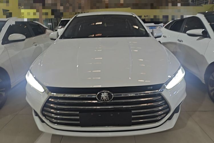 Used BYD Qin Pro 2019 Super Edition 1.5TI Automatic Smart Connect FENGSHANG Model China V Standard Front