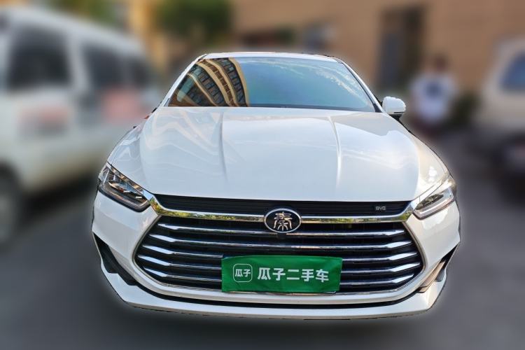 Used BYD Qin Pro 2019 Super Edition 1.5TI Manual Smart Connect Powerful Model China VI Standard Front