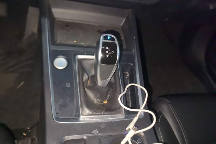 Used BYD Qin Pro 2019 Super Edition 1.5TI Automatic Smart Connect FENGSHANG Model China V Standard Gear Lever