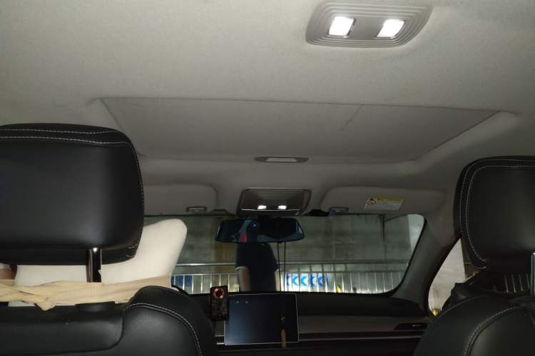 Used BYD Qin Pro 2019 Super Edition 1.5TI Automatic Smart Connect FENGSHANG Model China VI Standard Headliner