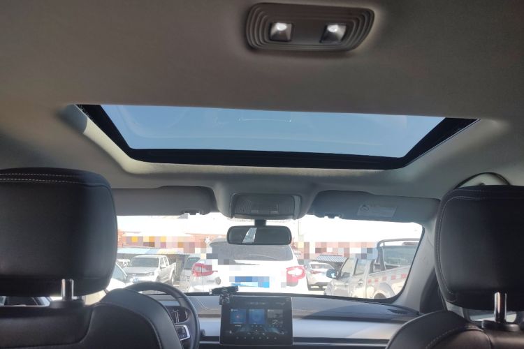 Used BYD Qin Pro 2019 Super Edition 1.5TI Manual Smart Connect Fierce Model China V Standard Headliner