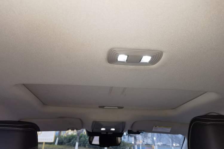 Used BYD Qin Pro 2019 Super Edition 1.5TI Automatic Smart Connect Brilliance Model China VI Standard Headliner