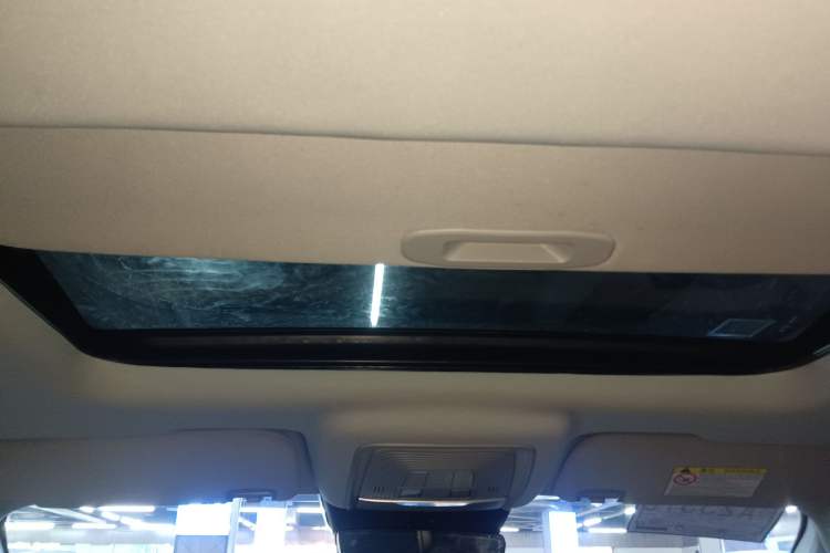 Used BYD Qin Pro 2019 Super Edition 1.5TI Automatic Smart Connect Flagship Model China V Standard Headliner