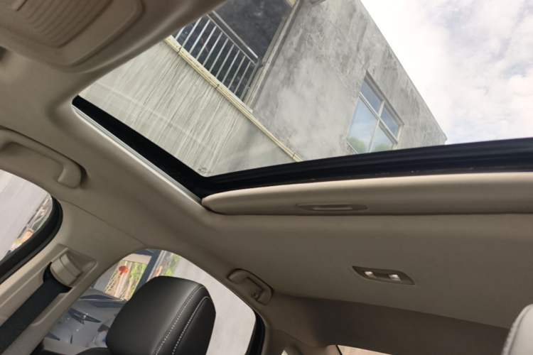 Used BYD Qin Pro 2019 Super Edition 1.5TI Automatic Smart Connect Flagship Model China V Standard Headliner