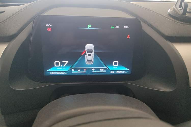 Used BYD Qin Pro 2019 Super Edition 1.5TI Automatic Smart Connect Enjoyment Model China VI Standard Instrument Cluster