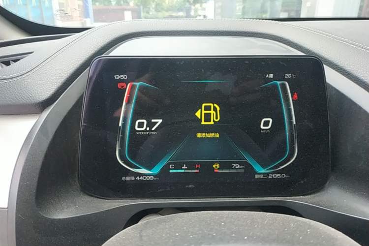 Used BYD Qin Pro 2019 Super Edition 1.5TI Automatic Smart Connect FENGSHANG Model China VI Standard Instrument Cluster