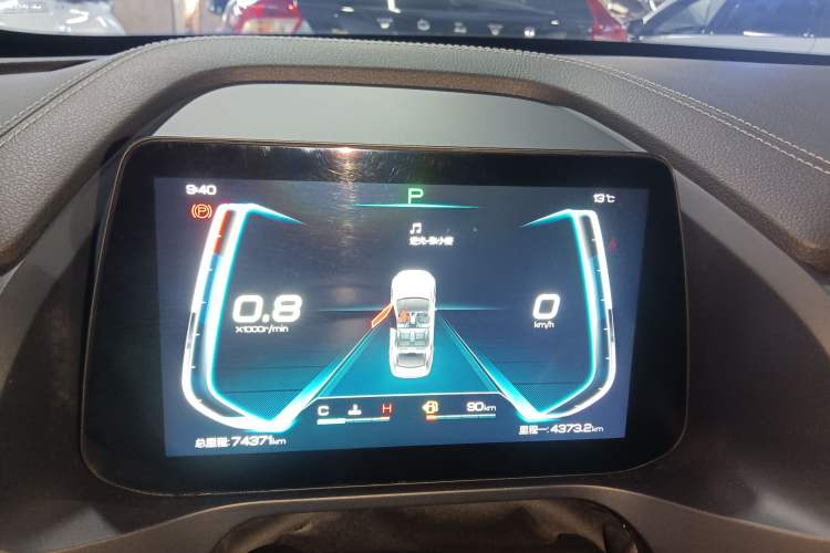 Used BYD Qin Pro 2019 Super Edition 1.5TI Automatic Smart Connect Flagship Model China V Standard Instrument Cluster