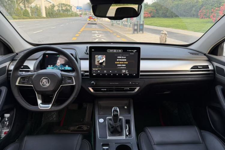 Used BYD Qin Pro 2019 Super Edition 1.5TI Automatic Smart Connect Enjoyment Model China VI Standard Interior 1