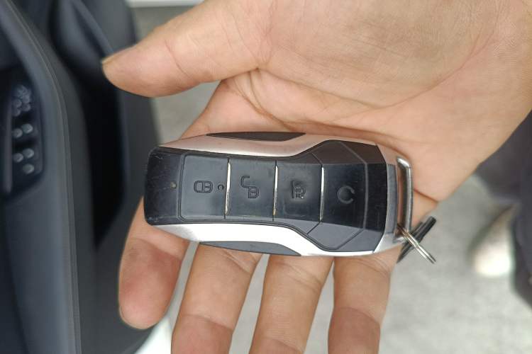 Used BYD Qin Pro 2019 Super Edition 1.5TI Automatic Smart Connect Flagship Model China V Standard Interior 1