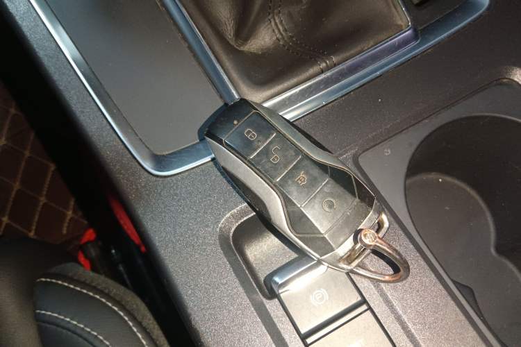Used BYD Qin Pro 2019 Super Edition 1.5TI Automatic Smart Connect Flagship Model China V Standard Interior 1