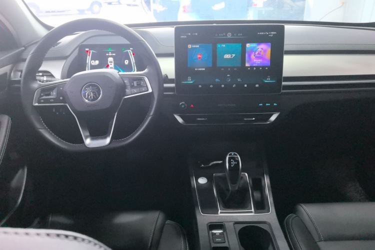 Used BYD Qin Pro 2019 Super Edition 1.5TI Automatic Smart Connect Brilliance Model China V Standard Interior 2
