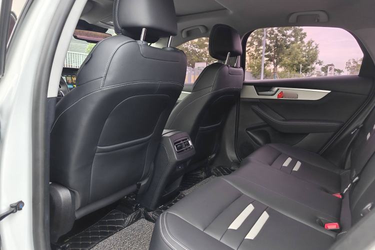 Used BYD Qin Pro 2019 Super Edition 1.5TI Automatic Smart Connect Flagship Model China V Standard Interior 2