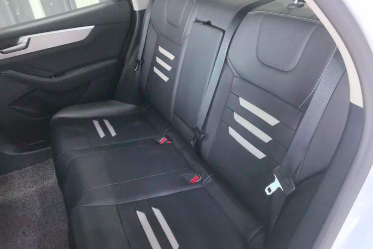 Used BYD Qin Pro 2019 Super Edition 1.5TI Automatic Smart Connect Brilliance Model China V Standard Interior 4