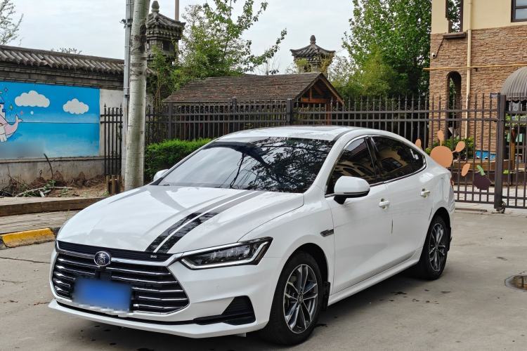Used BYD Qin Pro 2019 Super Edition 1.5TI Automatic Smart Connect Enjoyment Model China VI Standard Guazi used car, China used car export, Used car for sale, Used  cars, Cheapest cars for sale