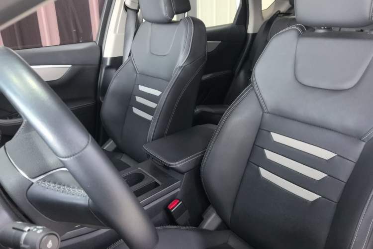 Used BYD Qin Pro 2019 Super Edition 1.5TI Automatic Smart Connect Brilliance Model China V Standard Left Front Seat