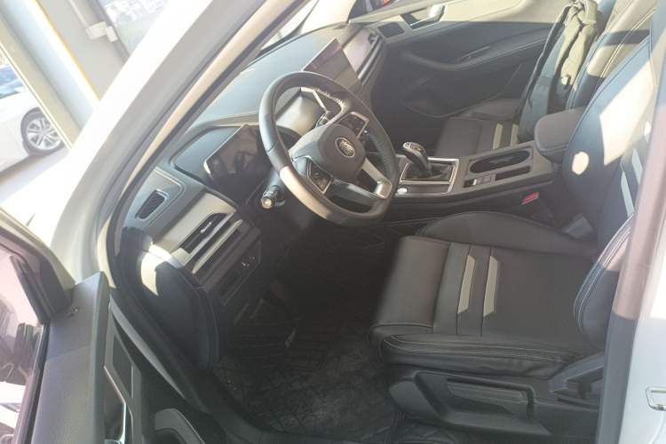 Used BYD Qin Pro 2019 Super Edition 1.5TI Automatic Smart Connect Dynamic Model China VI Standard Left Front Seat