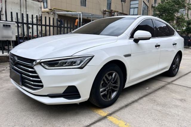 Used BYD Qin Pro 2019 Super Edition 1.5TI Automatic Smart Connect FENGSHANG Model China VI Standard