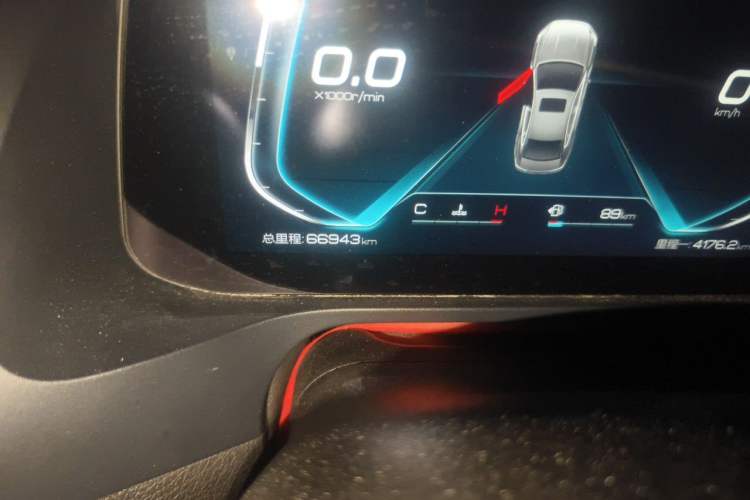 Used BYD Qin Pro 2019 Super Edition 1.5TI Automatic Smart Connect Dynamic Model China V Standard Odometer Close Up