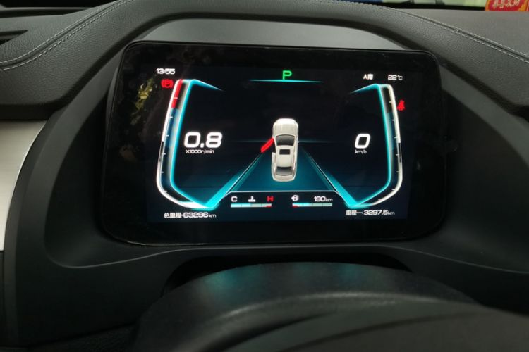 Used BYD Qin Pro 2019 Super Edition 1.5TI Automatic Smart Connect Flagship Model China V Standard Odometer Close Up
