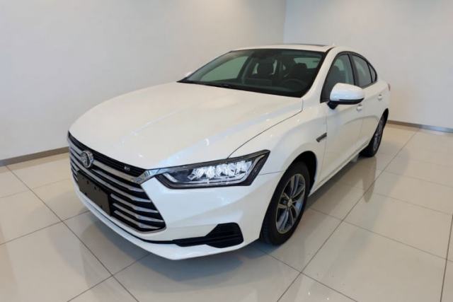 BYD Qin Pro 2019 Super Edition 1.5TI Automatic Smart Connect FENGSHANG Model China V Standard usado