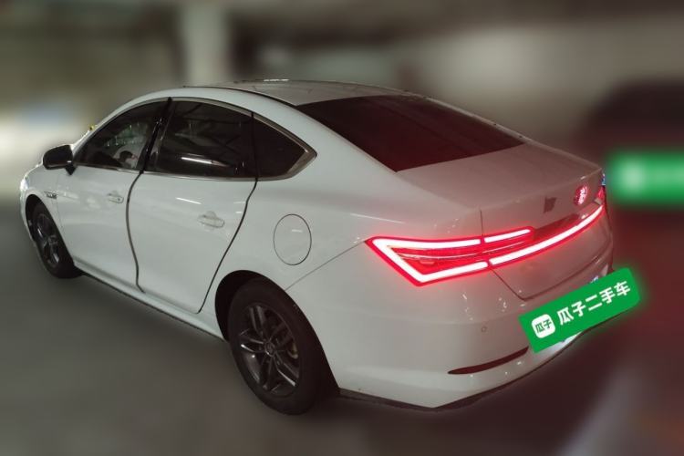 Used BYD Qin Pro 2019 Super Edition 1.5TI Automatic Smart Connect FENGSHANG Model China VI Standard Rear Left 45 Deg