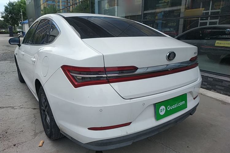 Used BYD Qin Pro 2019 Super Edition 1.5TI Automatic Smart Connect FENGSHANG Model China VI Standard Rear Left 45 Deg