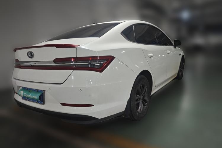 Used BYD Qin Pro 2019 Super Edition 1.5TI Manual Smart Connect Fierce Model China V Standard Rear Right 45 Deg