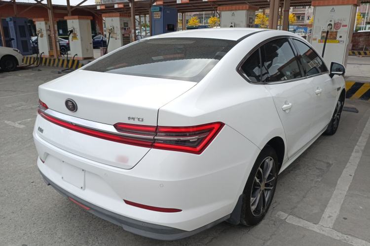 Used BYD Qin Pro 2019 Super Edition 1.5TI Automatic Smart Connect Flagship Model China V Standard Rear Right 45 Deg