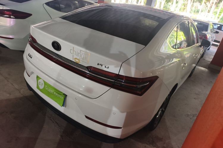 Used BYD Qin Pro 2019 Super Edition 1.5TI Automatic Smart Connect Flagship Model China V Standard Rear Right 45 Deg