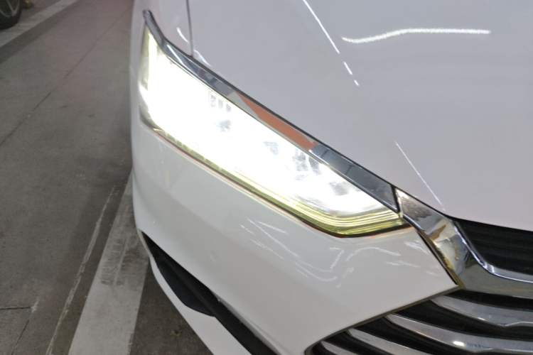 Used BYD Qin Pro  Right Front Headlight
