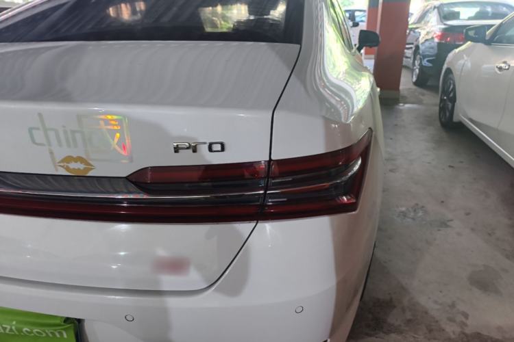 Used BYD Qin Pro 2019 Super Edition 1.5TI Automatic Smart Connect Flagship Model China V Standard Right Rear Taillight