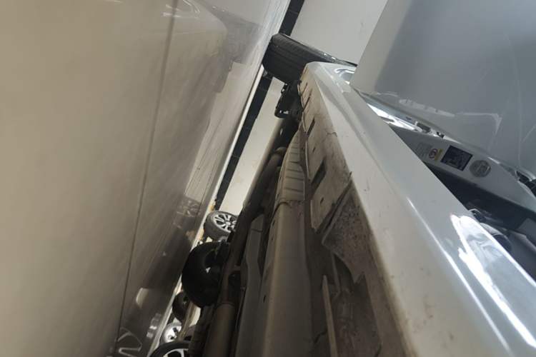 Used BYD Qin Pro 2019 Super Edition 1.5TI Automatic Smart Connect FENGSHANG Model China VI Standard Right Side Sill