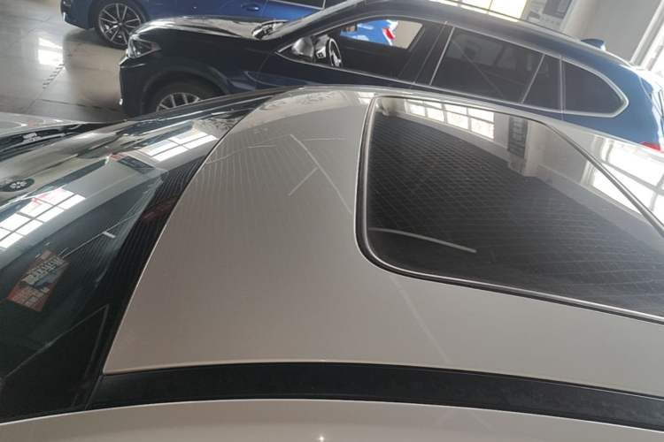 Used BYD Qin Pro 2019 Super Edition 1.5TI Automatic Smart Connect FENGSHANG Model China VI Standard Roof